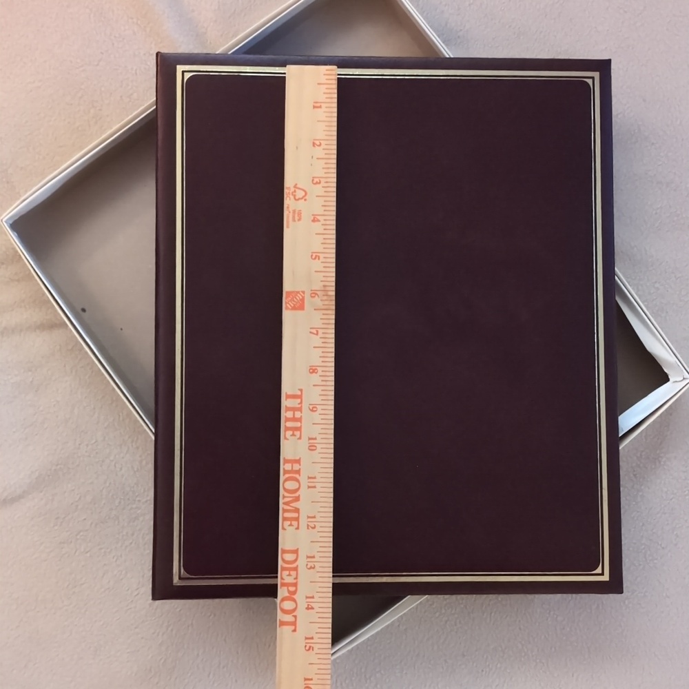 Scrapbook Or Photo Album - Picture 2 of 7